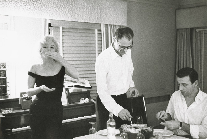Bruce Davidson - Marilyn Monroe, Arthur Miller and Yves Montand, Beverly Hills Hotel Bruce Davidson - Marilyn Monroe, Arthur Miller and Yves Montand, Beverly Hills Hotel