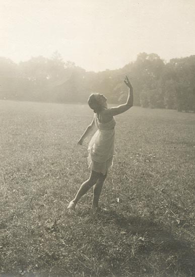 Anonymous - Dancer Jeanne Ronsay at St. Cloud, France (4 Images)