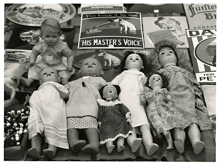 Stanko Abadžic - At the Fleamarket Stanko Abadžic - At the Fleamarket