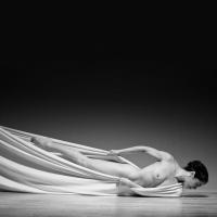 Lois Greenfield - Maureen Fleming  (Female Nude Dancer)