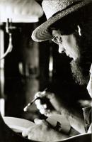 Barry Thumma - The Devout Amish Chairmaker