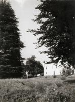 Jacques-Henri Lartigue - Huguette Sabouret au Ch�teau des Essarts, Veyvialle, France