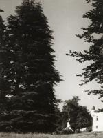 Jacques-Henri Lartigue - Huguette Sabouret au Ch�teau des Essarts, Veyvialle, France