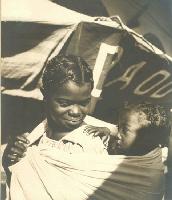 Therese Le Prat - African Mother and Child