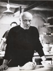 Andr� Villers - Picasso with a Clay Sculpture