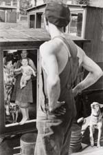 Henri Cartier-Bresson - Barge Family, Bougival, France