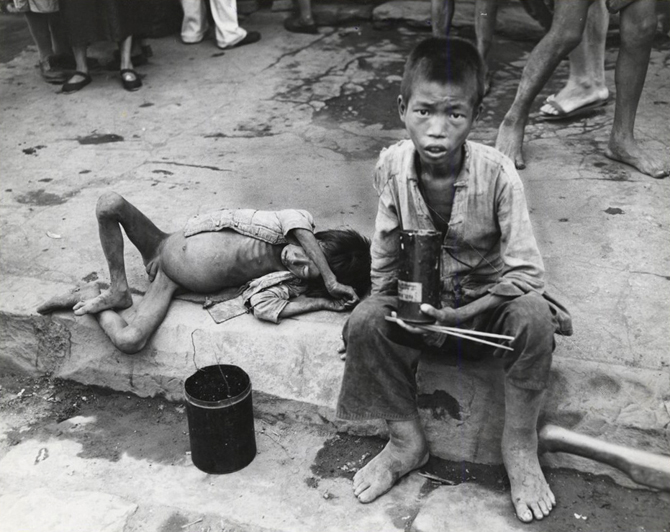 Arthur Rothstein - Starving Urban Children, China Arthur Rothstein - Starving Urban Children, China