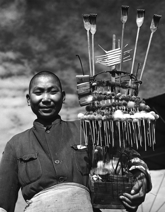 Peddler on Bund, China