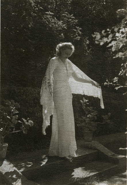 Laure Albin-Guillot - Clair de Lune (Moonlight)