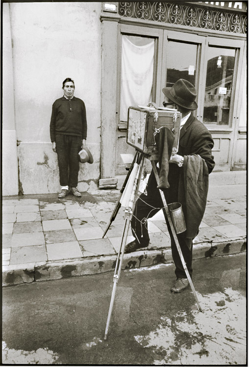 Anonymous - Indian Man Posing for a Street Photographer in Mexico?