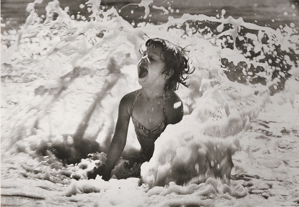 Alfred Eisenstaedt - Girl in Surf, Jones Beach, NY