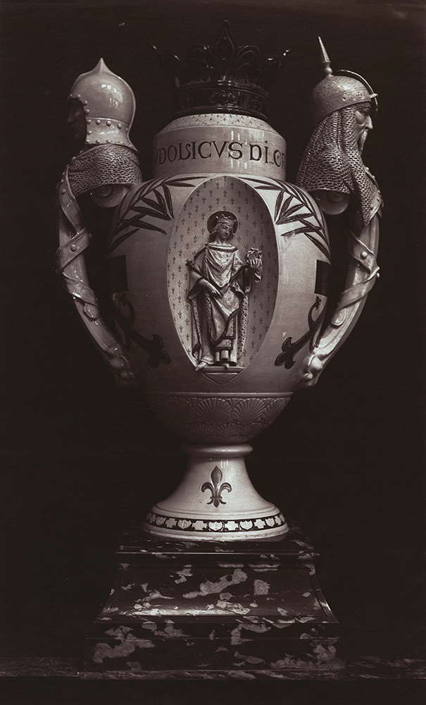 Front and Back of Presentation Ceramic (Two Prints)