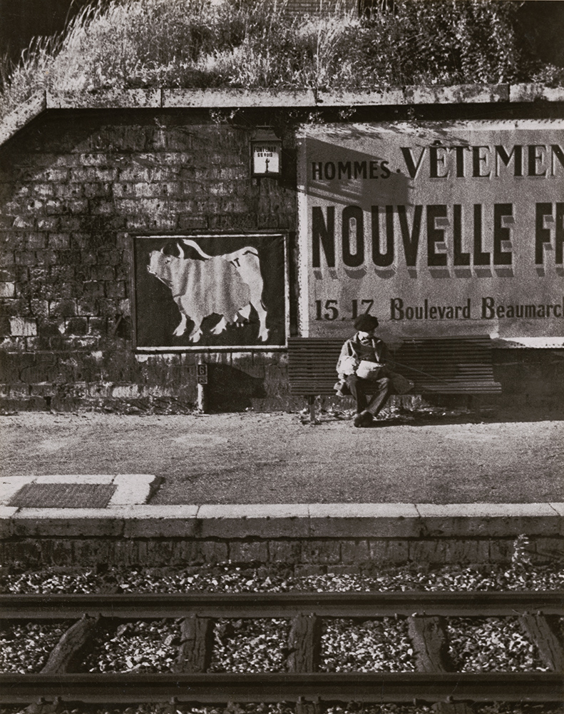 André Kertész - Fontenay with Boy (Boy at Railroad Track on Bench)