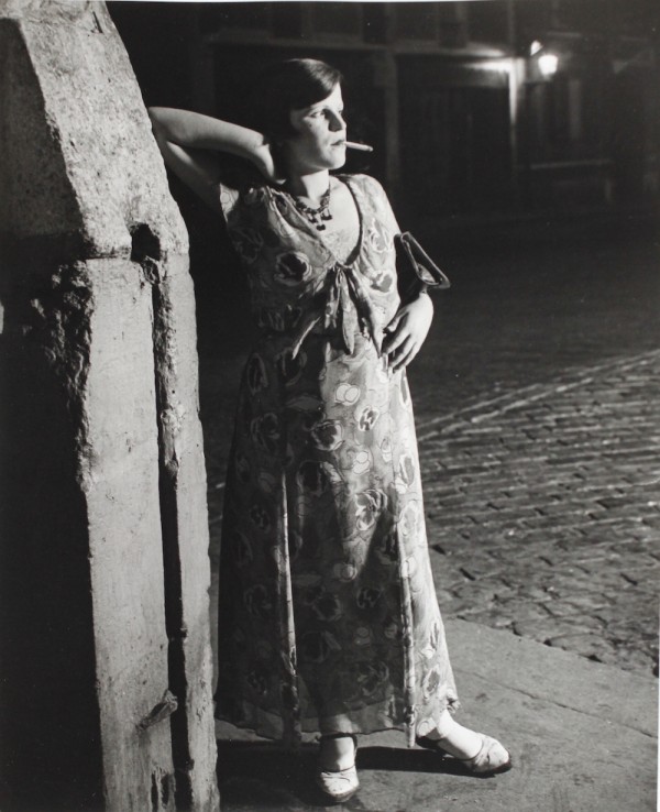Brassai (Gyula Halasz) Jeune Fille de Joie, en Robe Printanière, Paris.