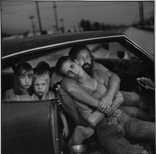 Mary Ellen Mark, The Damm Family, 1987.