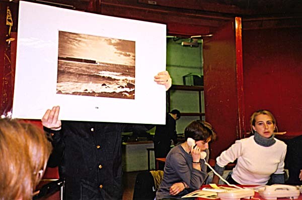 Paris Auctions are a bit more casual affair. (photo by Alex Novak) Paris Auctions are a bit more casual affair. (photo by Alex Novak)