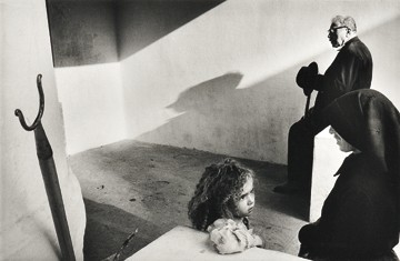 Joseph Koudelka’s “Portugal”